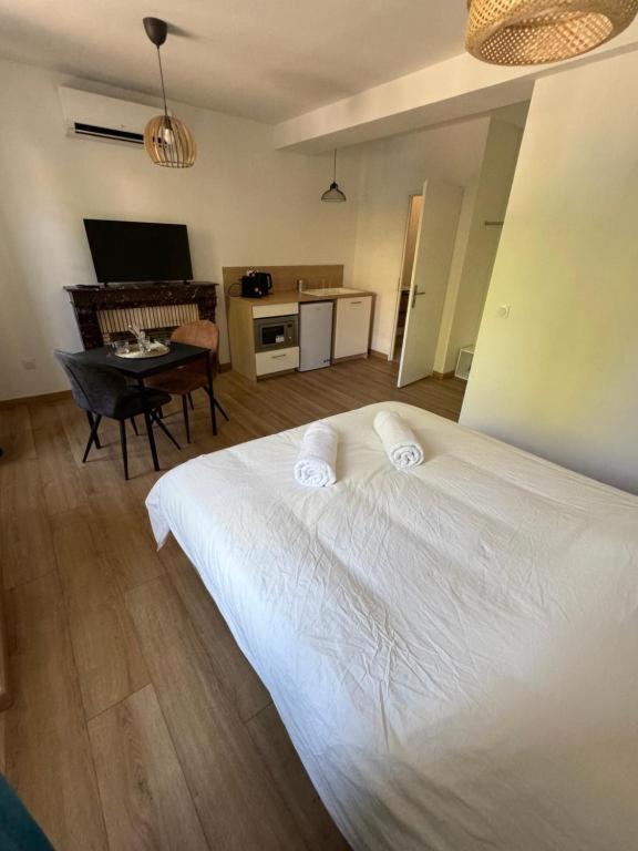 Comme A La Maison كريست المظهر الخارجي الصورة